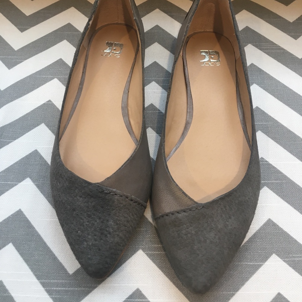 Joe’s Gray Leather Flats